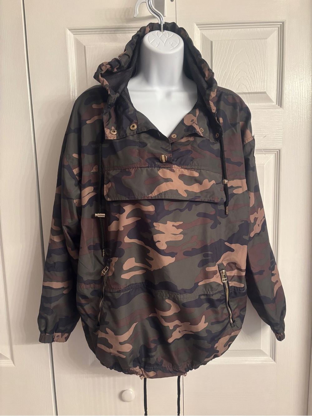 Forever 21 Green and Brown Camo Hooded Jacket